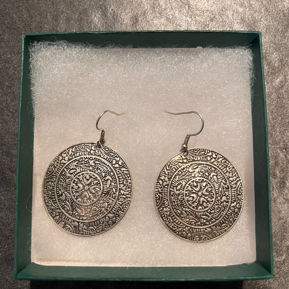 Made in VT Silver Circle Earrings-Never Worn